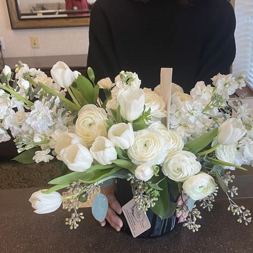 Flowers Mitchell Funeral Home - Sympathy flowers for delivery to Mitchell Funeral Home at Raleigh Memorial Park